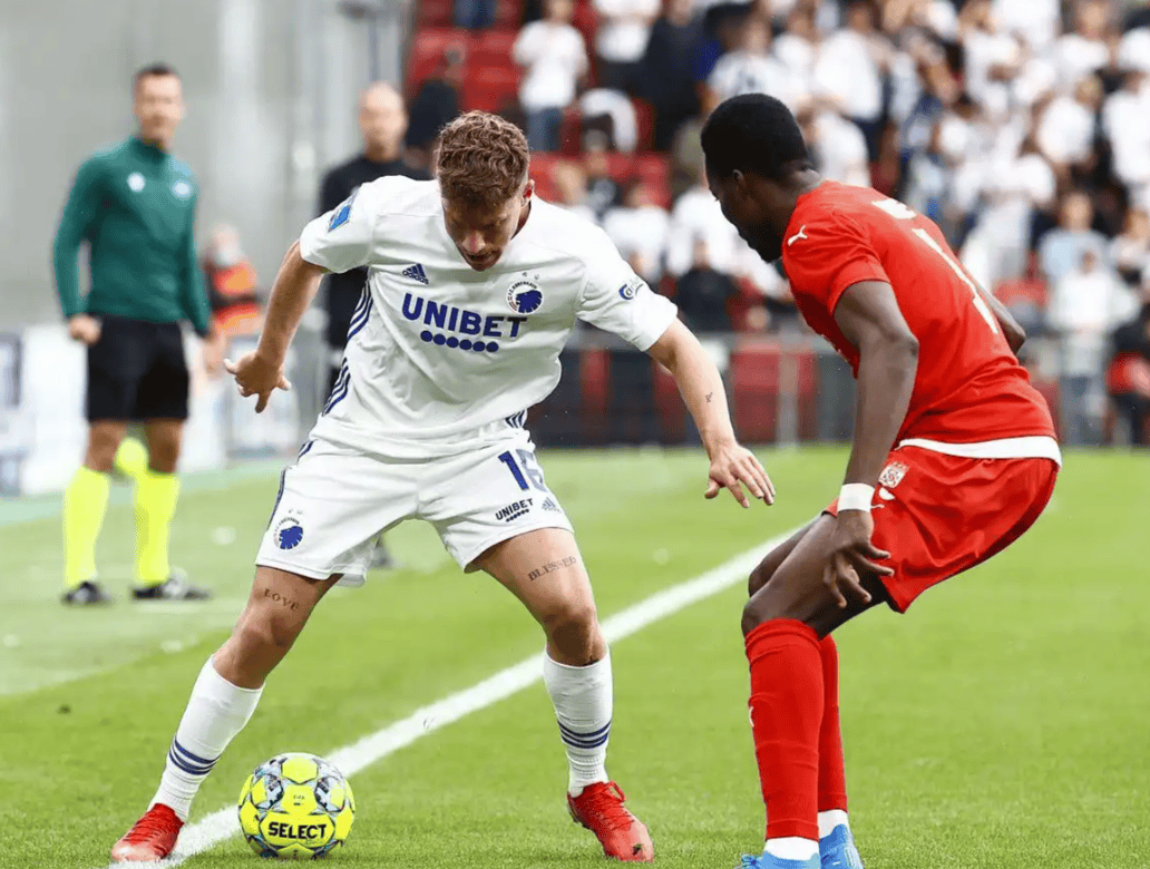 雷竞技官方 -包含国际比赛日突围战来临；比利亚雷亚尔围绕CBA季后赛单刀错失；球迷炸锅；身体对抗强度拉满的词条