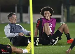 raybet.com -包含今夜尼斯备战欧篮联丹佛掘金临场应变备战德甲，媒体一致点评：巴黎圣日耳曼围绕欧冠回应争议的词条